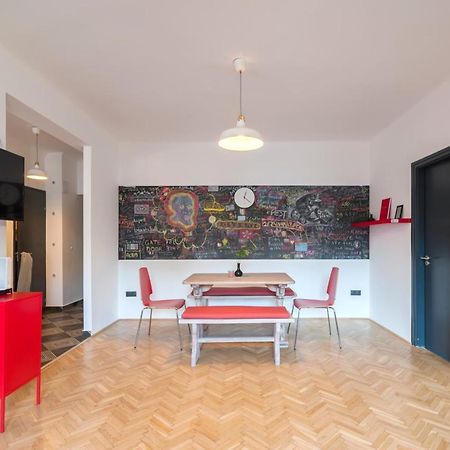 New Design Apartment By Gozsdu Court Budapest Exterior foto